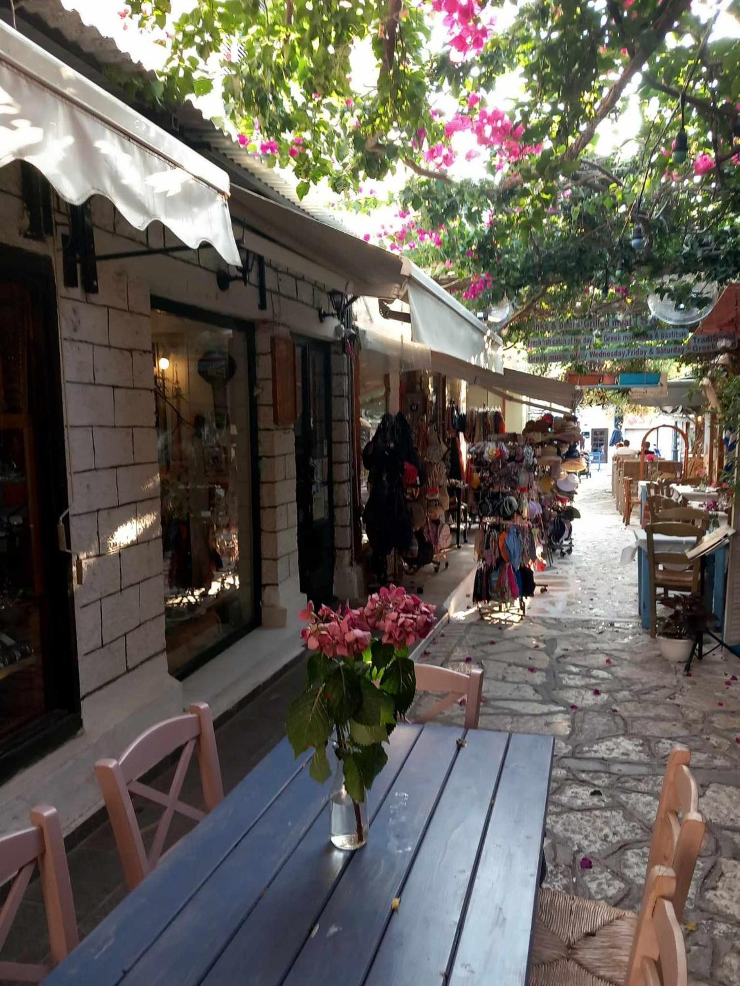 SPiROS HOME Preveza Exterior foto